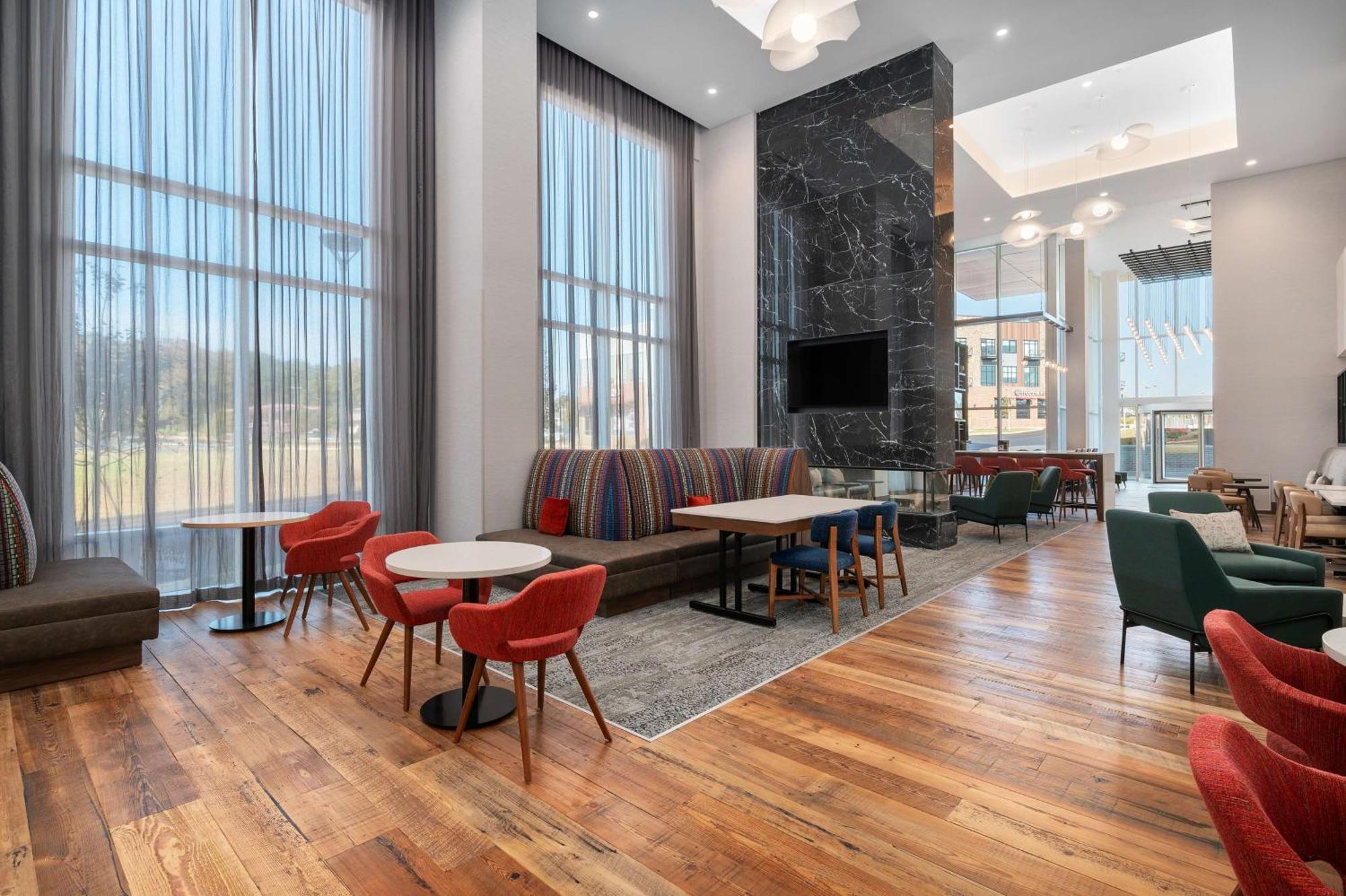 Hampton Inn & Suites By Hilton Pittsboro Buitenkant foto